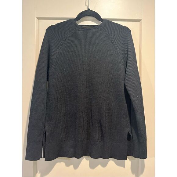 Athleta sweatshirt  - Picture 3 of 6